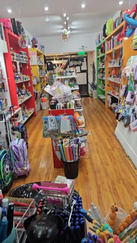 Video de El Grinch Librería Boutique en TikTok